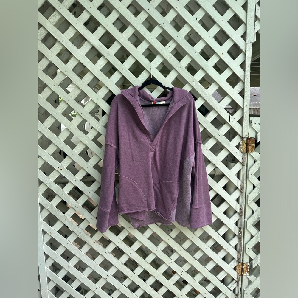 Free People Pullover - Picture 1 of 3
